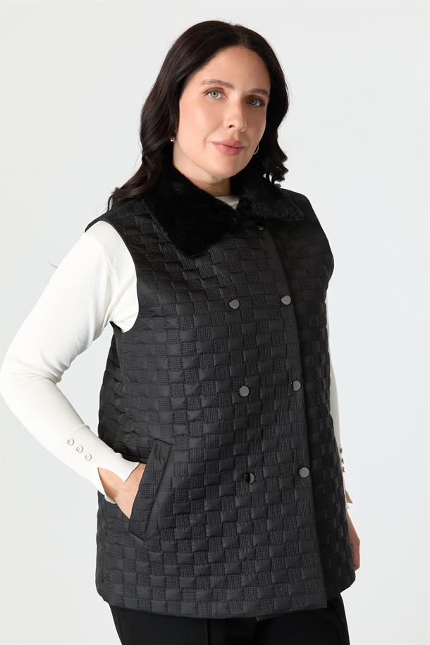 Büyük Beden Yakası Kürklü Kapitone Yelek-SİYAH