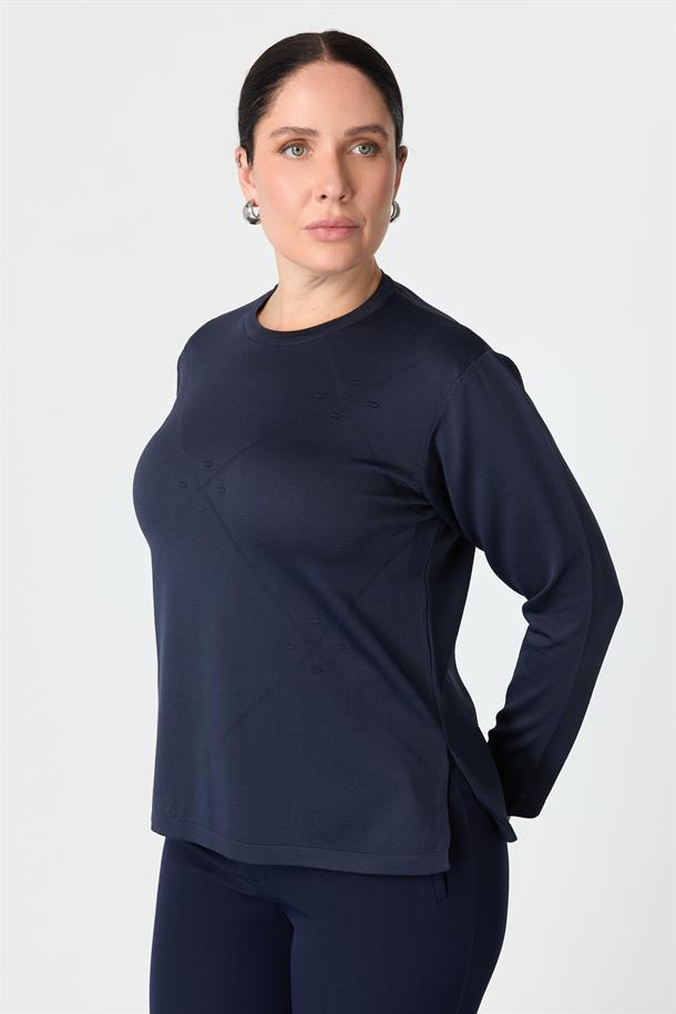 Büyük Beden Yuvarlak Yaka Triko kazak-LACI