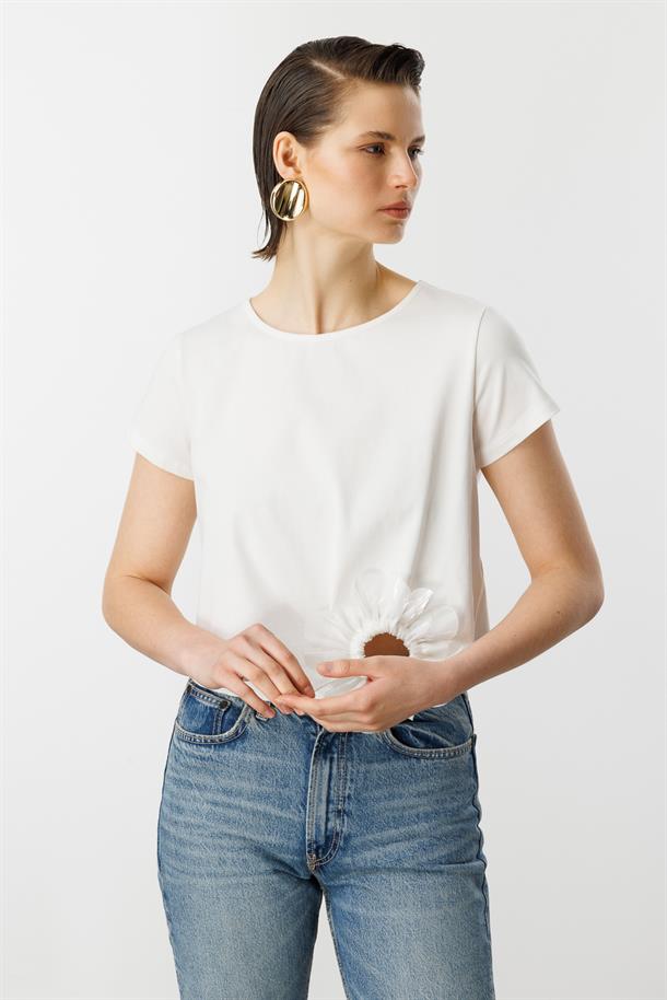 Büzgü Çiçek Detay Pamuklu Bluz-KEMIK