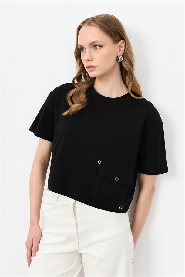 Büzgü Detay Cepli Bluz-SİYAH