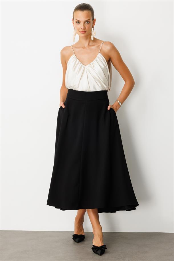 Cep Detay Uzun Etek-SİYAH