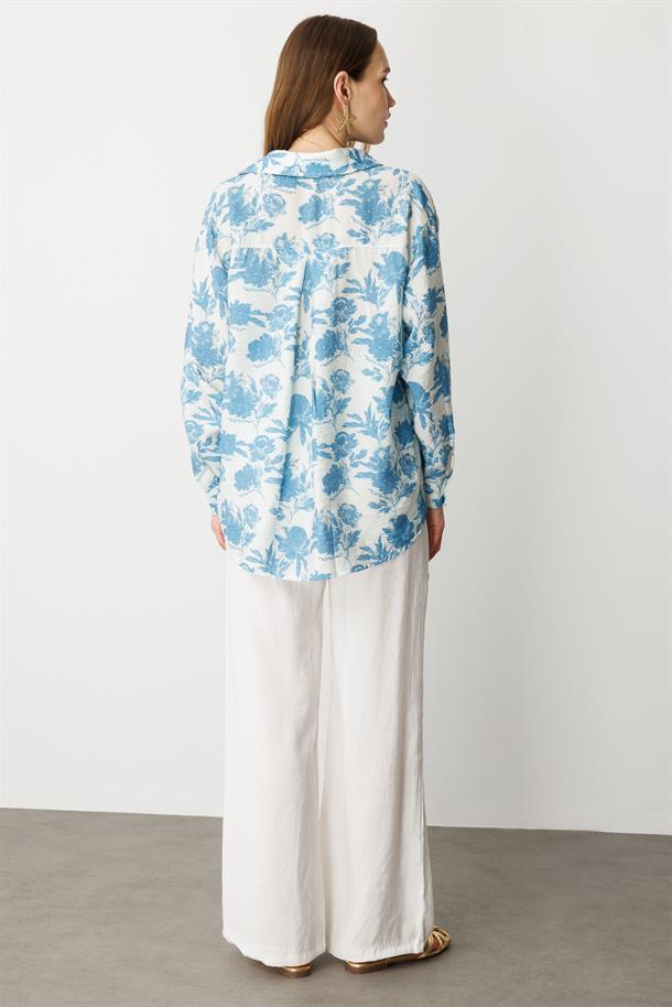 Cep Detaylı Çiçek Baskılı Gömlek-MAVİ