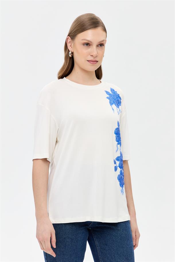 Çiçek İşlemeli Kısa Kollu Tişört-SAX