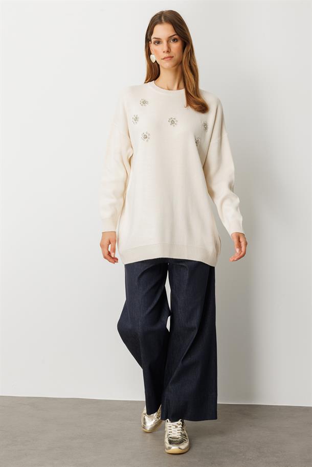Çiçek Taş Detaylı Triko Tunik-KREM