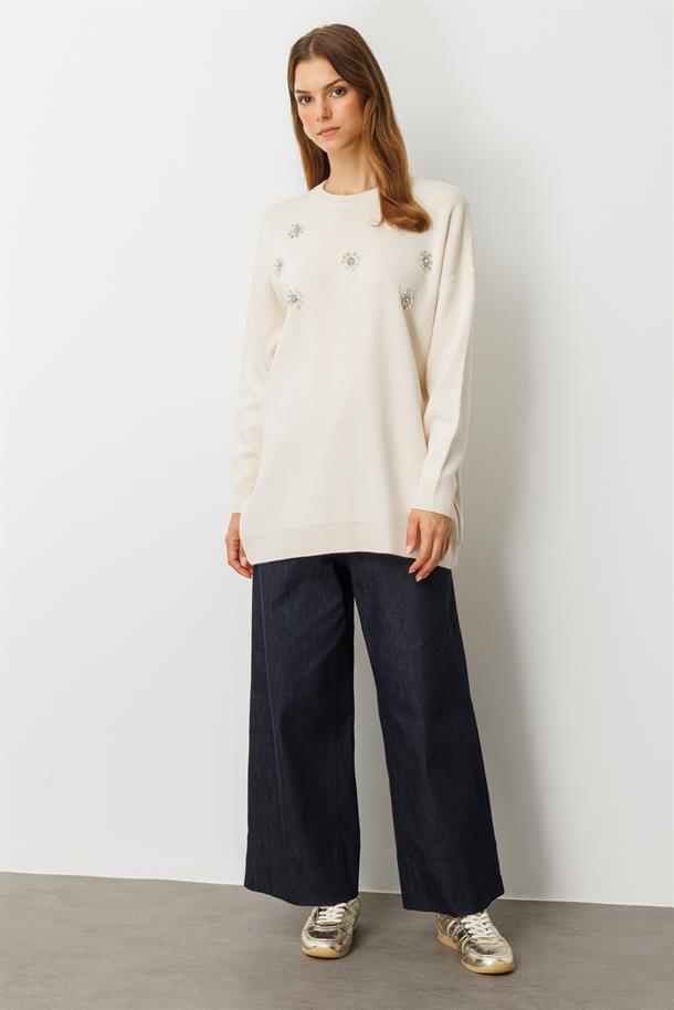 Çiçek Taş Detaylı Triko Tunik-KREM