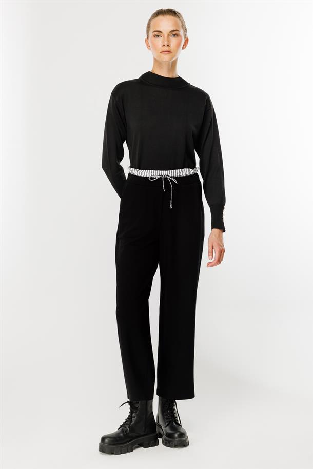 Çift Bel Detaylı Bel Lastikli Pantolon-SİYAH