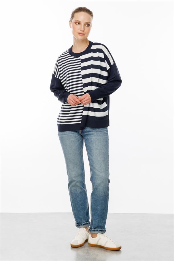 Çizgi Desenli Kazak-LACI