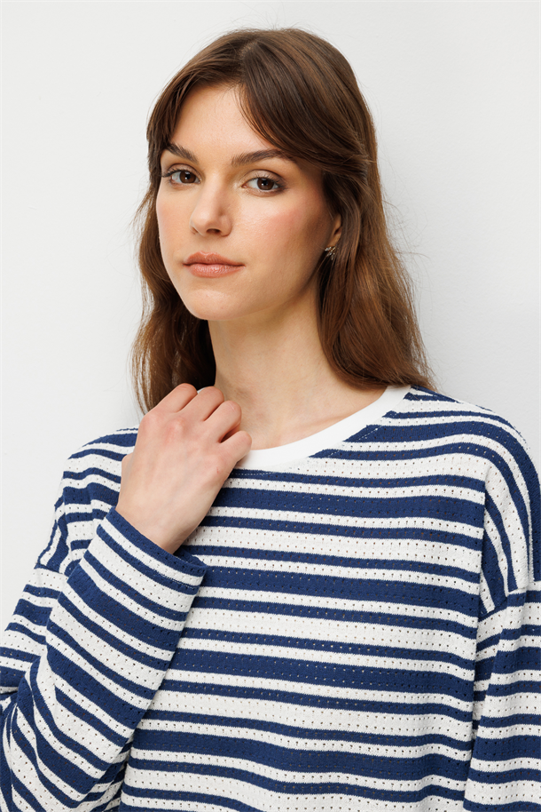 Çizgi Detay Pamuklu Bluz-LACI