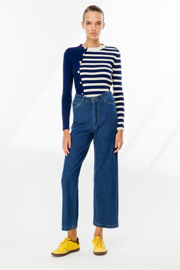 Çizgili Düğme Detaylı Triko Kazak-LACI