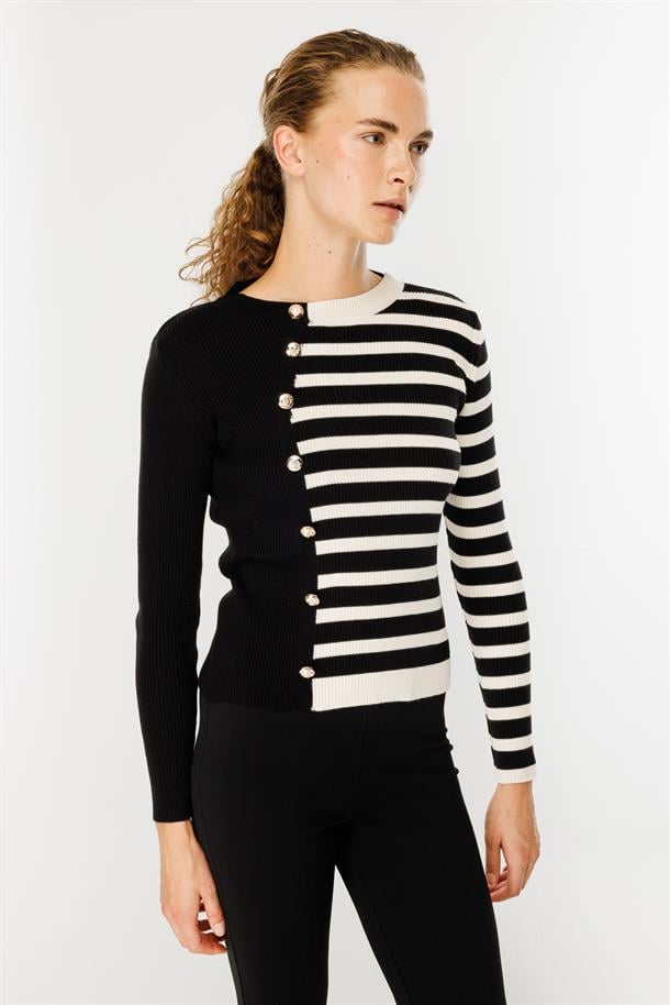 Çizgili Düğme Detaylı Triko Kazak-SİYAH