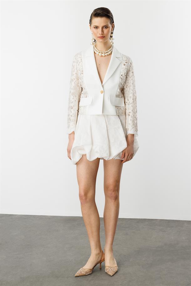 Dantel Detay Kısa Ceket-KEMIK