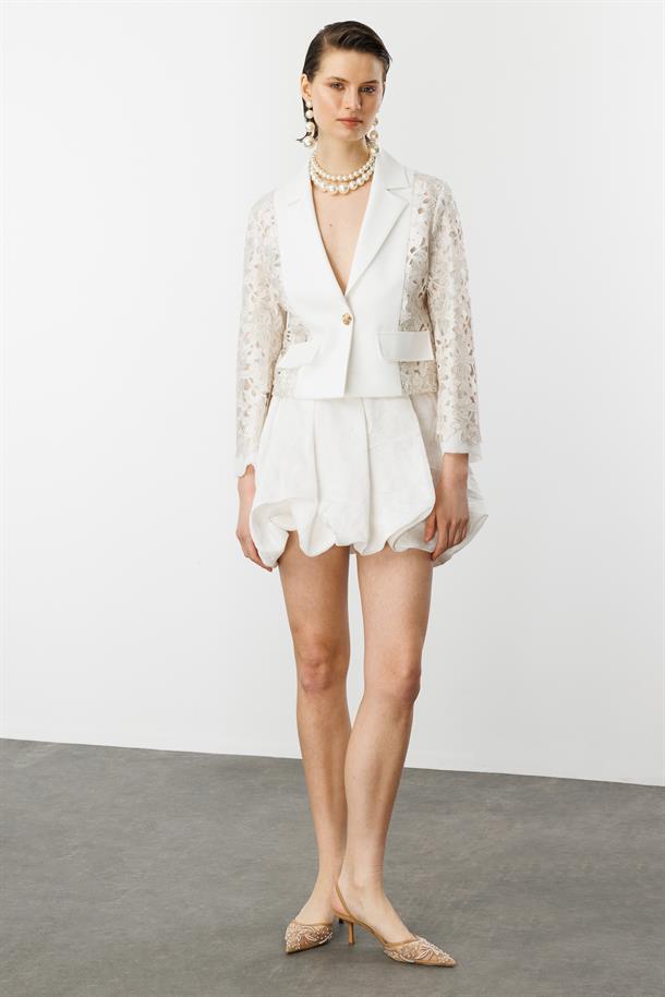 Dantel Detay Kısa Ceket-KEMIK