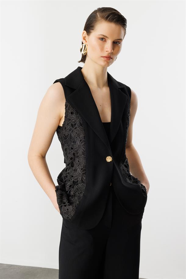 Dantel Detay Yelek-SİYAH