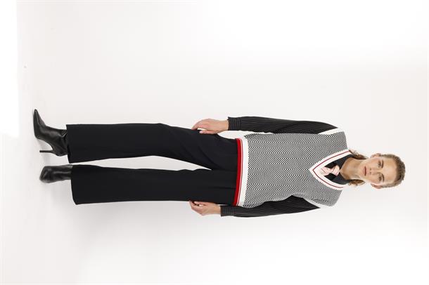 Desenli V Yaka Triko Süveter-SİYAH