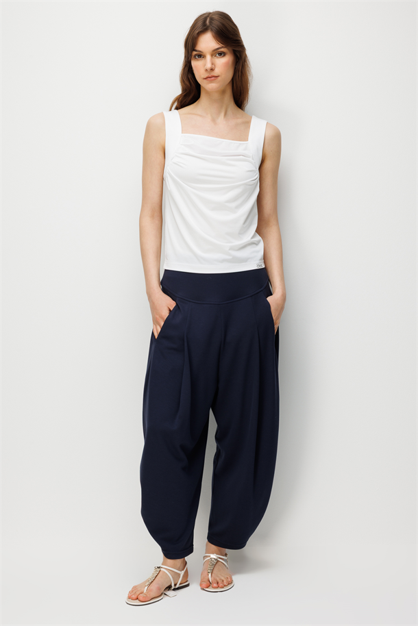 Drape Detay Askılı Bluz-KEMIK