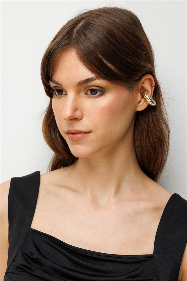 Drape Detay Askılı Bluz-SİYAH