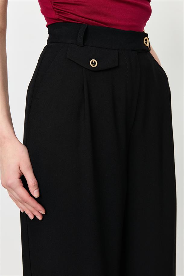 Düğme Detay Bol Pantolon-SİYAH