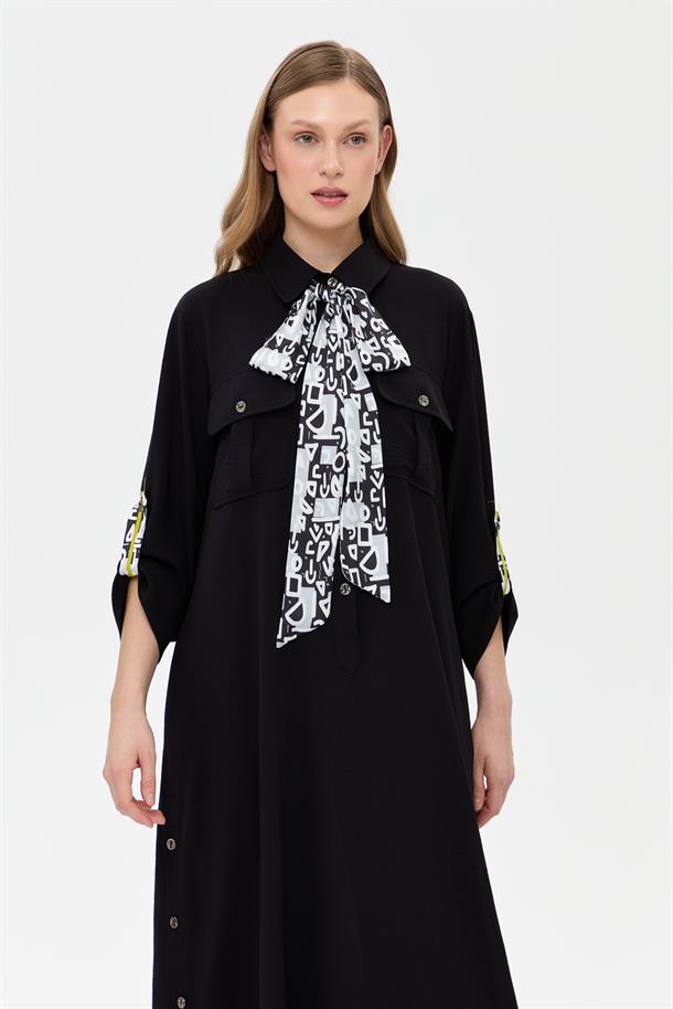 Düğme ve Cep Detaylı Rahat Kesim Elbise-SİYAH