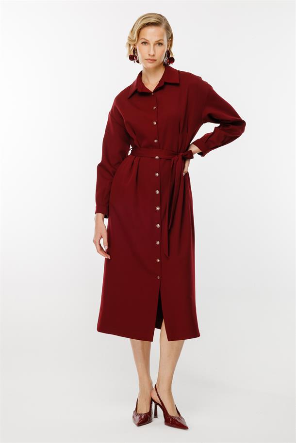Düğmeli ve Beli Kuşaklı Elbise-BORDO
