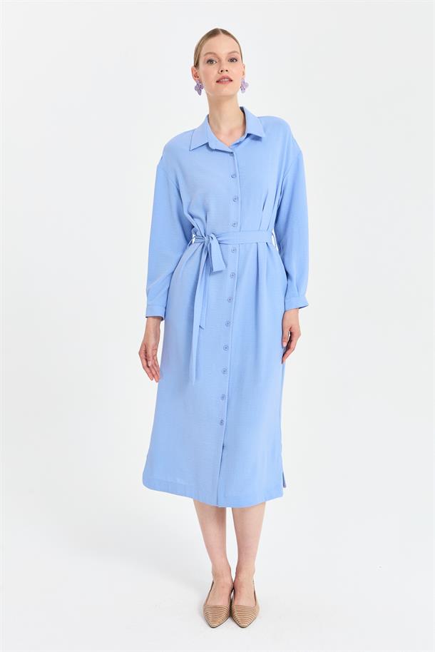 Düğmeli ve Beli Kuşaklı Elbise-MAVİ