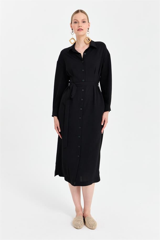 Düğmeli ve Beli Kuşaklı Elbise-SİYAH
