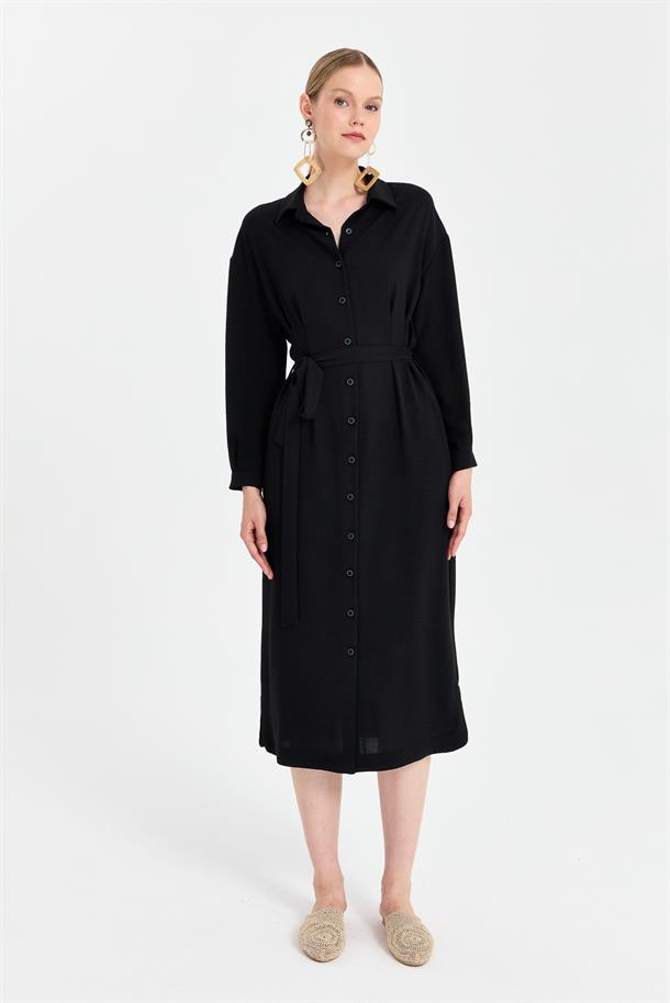 Düğmeli ve Beli Kuşaklı Elbise-SİYAH
