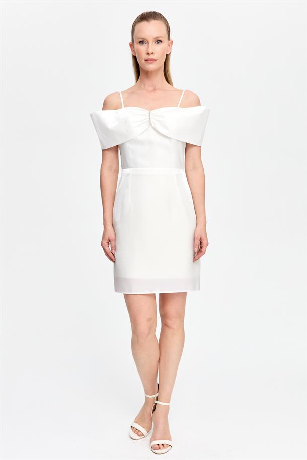 Düşük Omuz Taş Detaylı Kısa Abiye-EKRU