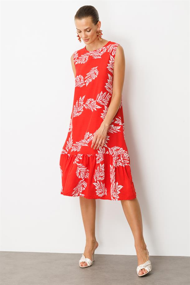 Etek Ucu Volanlı Desenli Elbise-KIRMIZI