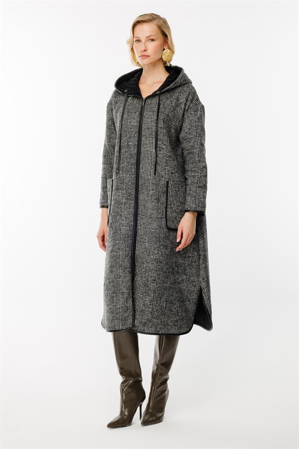 Fermuarlı Kapüşon Detay Uzun Kaban-SİYAH