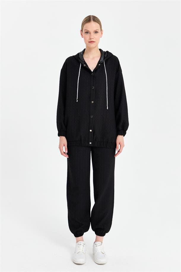 Gold İp ve Düğme Detaylı Kapüşonlu Ceket-SİYAH