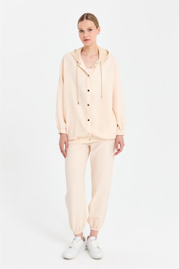 Gold İp ve Düğme Detaylı Kapüşonlu Ceket-BEJ