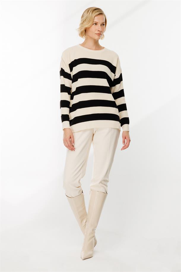 Kalın Çizgili Örgü Kazak-KREM