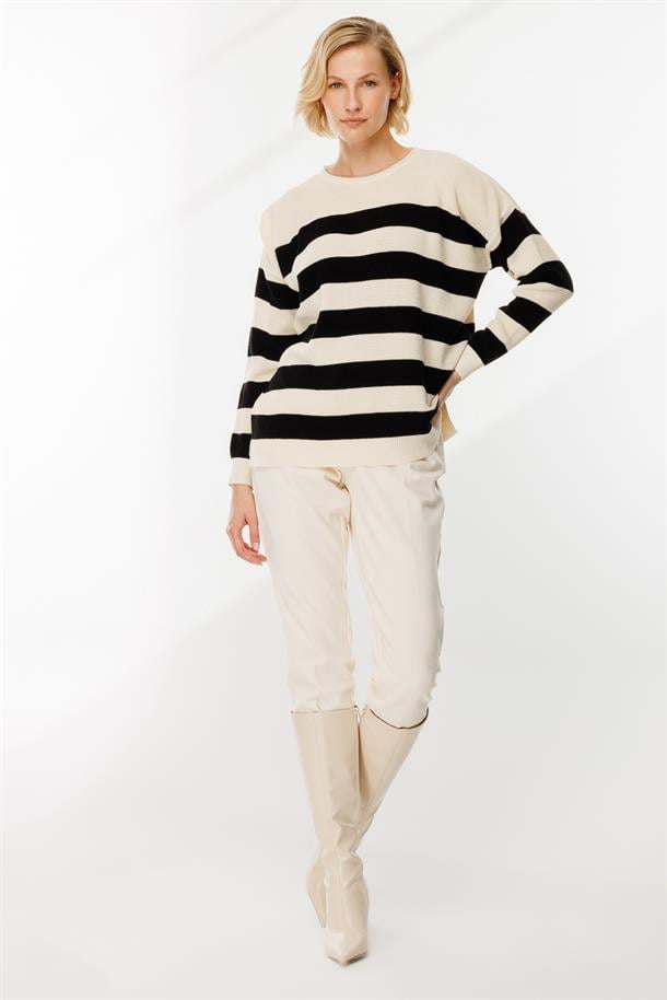 Kalın Çizgili Örgü Kazak-KREM