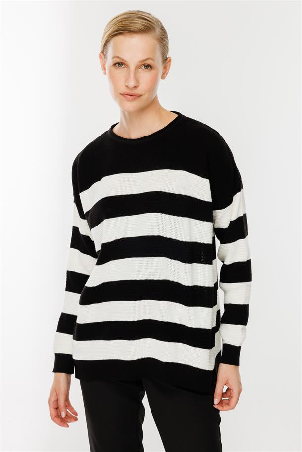 Kalın Çizgili Örgü Kazak-SİYAH