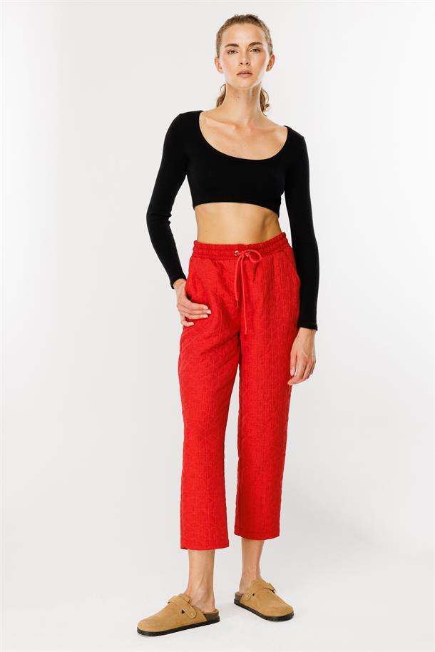 Kapitone Desenli Beli Lastikli Pantolon-KIRMIZI