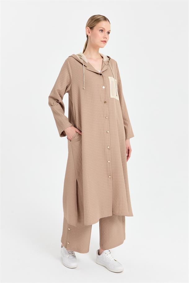 Kapüşon Ve Gold Detaylı Uzun Kap-VİZON