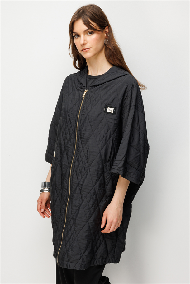 Kapüşonlu Kapitone Ceket-SİYAH