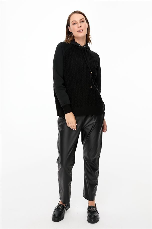 Kapüşonlu Örme Desenli Triko Bluz-SİYAH