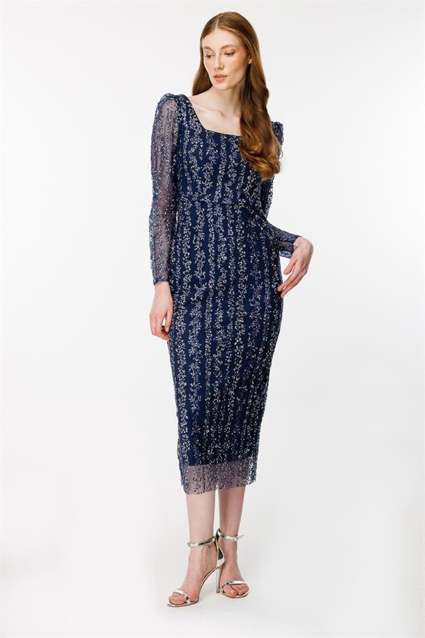 Kare Yaka İşlemeli Kalem Abiye-LACI