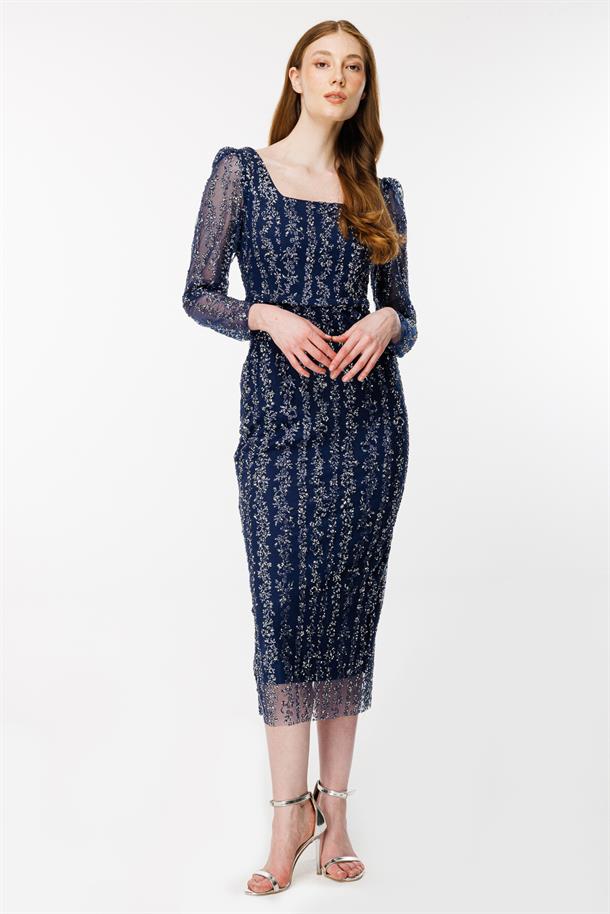 Kare Yaka İşlemeli Kalem Abiye-LACI