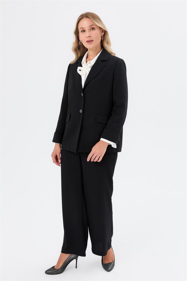 Katlama Kol Detay Büyük Beden Ceket-SİYAH