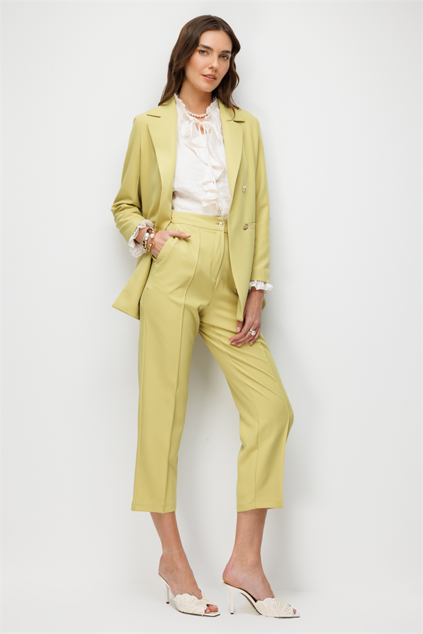 Katlanabilir Kol Detaylı Ceket-Y.YEŞİLİ