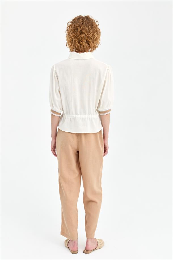 Kolları Lastikli İp Detaylı Şile Bezi Bluz-EKRU