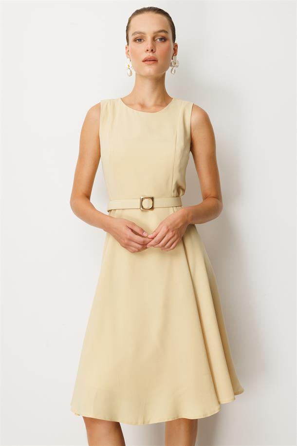 Cep Detaylı Kolsuz Krep Elbise-SARI