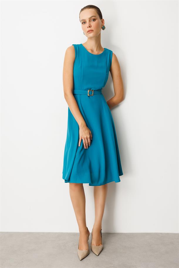 Cep Detaylı Kolsuz Krep Elbise-TURKUAZ