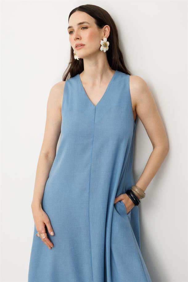 Kolsuz V Yaka Rahat Kesim Elbise-MAVİ