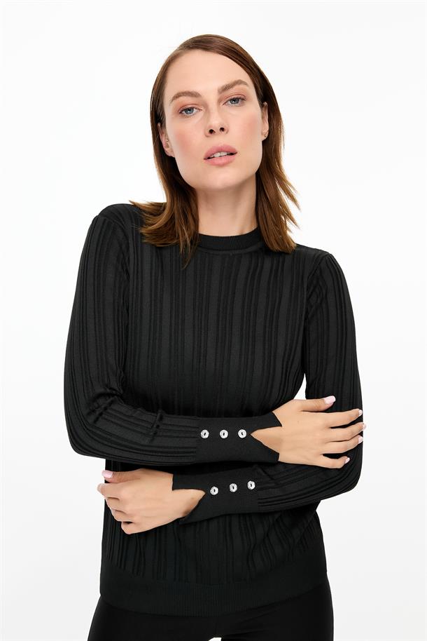 Kolu Düğmeli Sıfır Yaka Triko Kazak-SİYAH