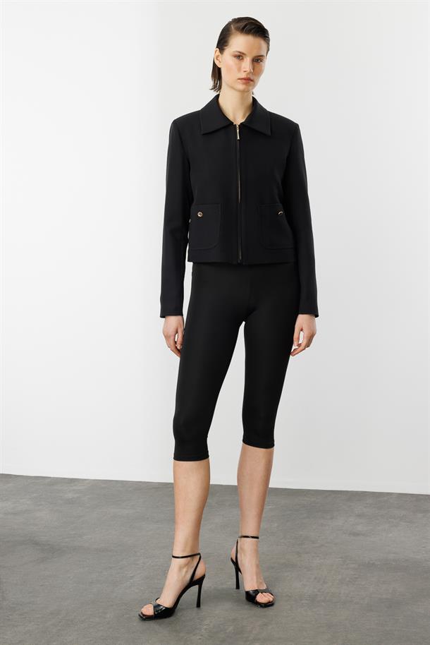 Fermuar Detaylı Kısa Ceket-SİYAH