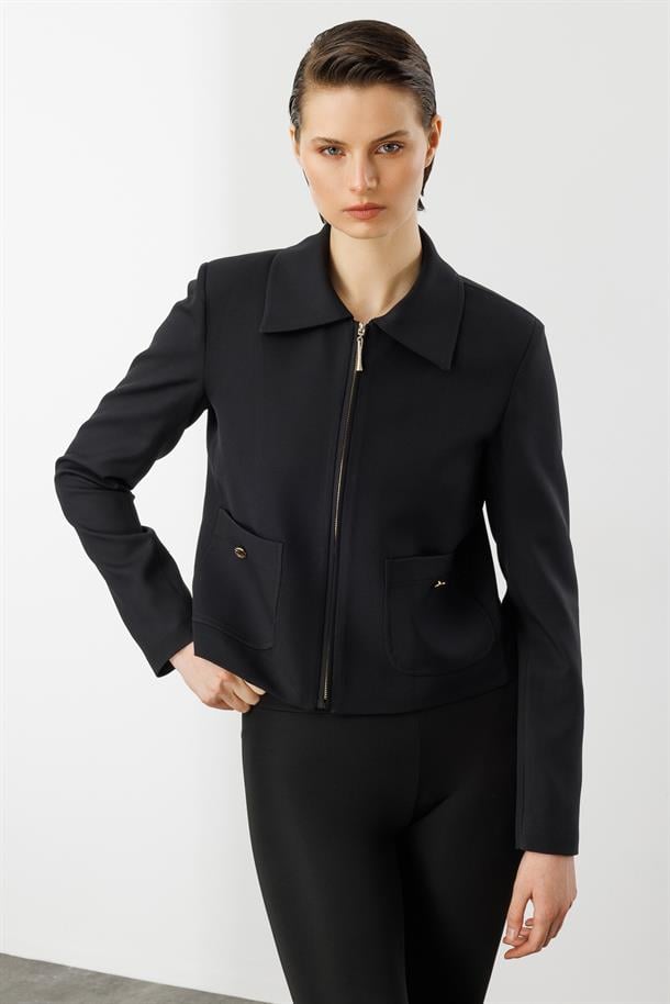 Fermuar Detaylı Kısa Ceket-SİYAH