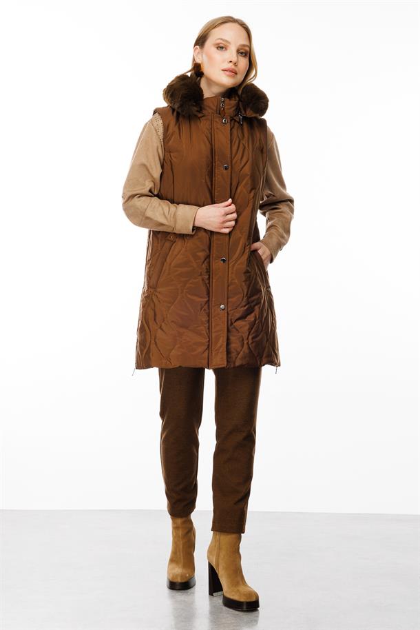 Kürk Kapüşunlu Uzun Yelek-KAHVE